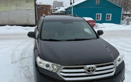 Toyota Highlander III, 2013 год, 2 565 000 рублей, 32 фотография