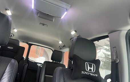 Honda Stepwgn IV, 2018 год, 2 400 000 рублей, 7 фотография