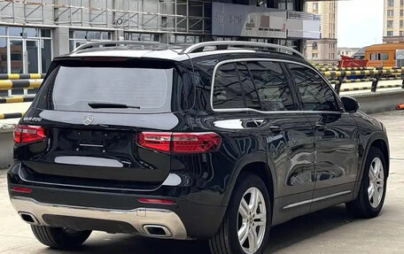 Mercedes-Benz GLB, 2022 год, 2 050 000 рублей, 3 фотография