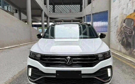 Volkswagen T-Roc I, 2021 год, 1 480 000 рублей, 2 фотография