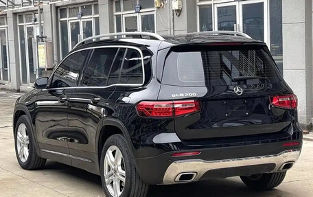 Mercedes-Benz GLB, 2022 год, 2 050 000 рублей, 2 фотография