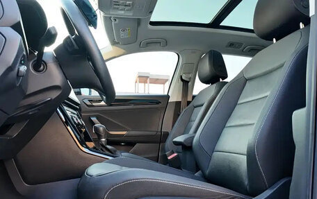 Volkswagen T-Roc I, 2022 год, 1 750 000 рублей, 14 фотография