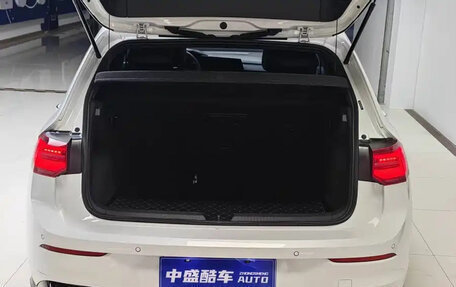 Volkswagen Golf VIII, 2023 год, 1 910 555 рублей, 7 фотография