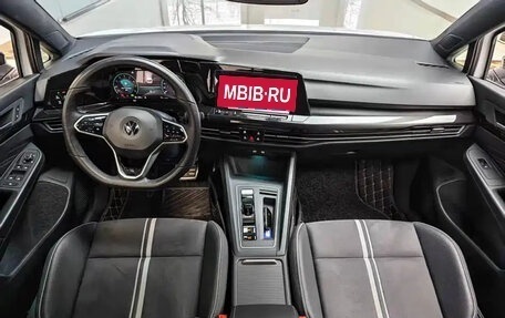 Volkswagen Golf VIII, 2023 год, 1 910 555 рублей, 12 фотография