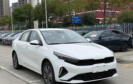 KIA K3, 2024 год, 1 410 000 рублей, 2 фотография