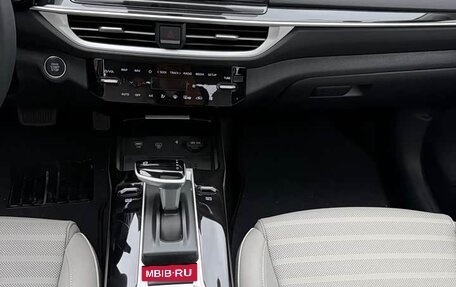 KIA K3, 2024 год, 1 410 000 рублей, 10 фотография