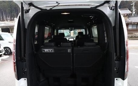 Honda Stepwgn, 2025 год, 2 690 000 рублей, 7 фотография