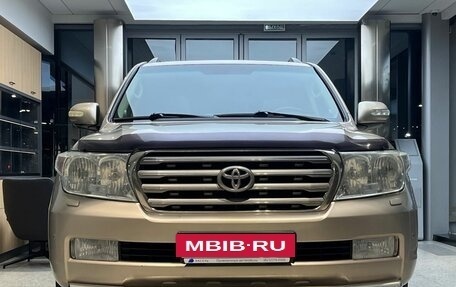Toyota Land Cruiser 200, 2010 год, 2 690 000 рублей, 2 фотография