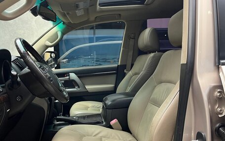 Toyota Land Cruiser 200, 2010 год, 2 690 000 рублей, 14 фотография