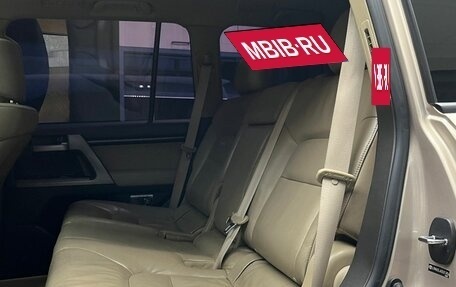 Toyota Land Cruiser 200, 2010 год, 2 690 000 рублей, 12 фотография