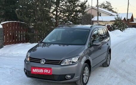 Volkswagen Touran III, 2010 год, 790 000 рублей, 7 фотография