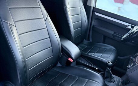 Volkswagen Touran III, 2010 год, 790 000 рублей, 23 фотография