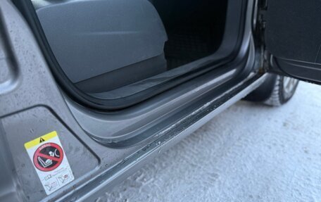 Volkswagen Touran III, 2010 год, 790 000 рублей, 25 фотография