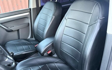 Volkswagen Touran III, 2010 год, 790 000 рублей, 30 фотография