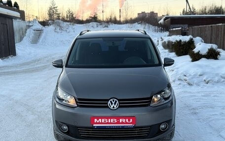 Volkswagen Touran III, 2010 год, 790 000 рублей, 29 фотография