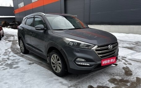 Hyundai Tucson III, 2017 год, 1 500 000 рублей, 4 фотография