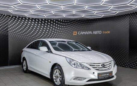 Hyundai Sonata VI, 2011 год, 867 000 рублей, 3 фотография