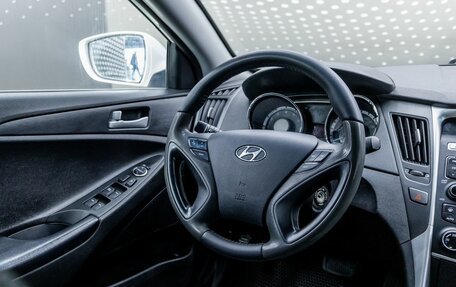 Hyundai Sonata VI, 2011 год, 867 000 рублей, 12 фотография
