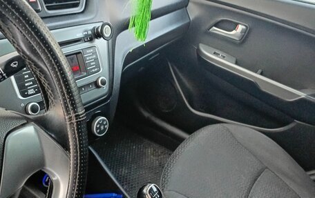 KIA Rio III рестайлинг, 2015 год, 750 000 рублей, 8 фотография