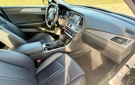 Hyundai Sonata VII, 2019 год, 1 850 000 рублей, 11 фотография