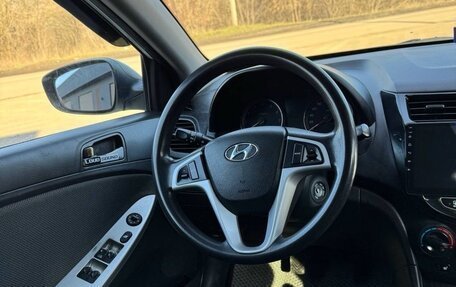 Hyundai Solaris II рестайлинг, 2011 год, 790 000 рублей, 6 фотография