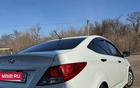 Hyundai Solaris II рестайлинг, 2011 год, 790 000 рублей, 5 фотография