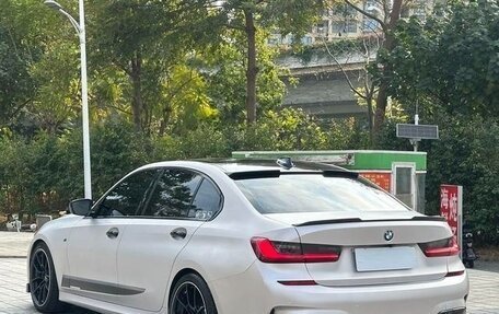 BMW 3 серия, 2022 год, 2 642 981 рублей, 4 фотография