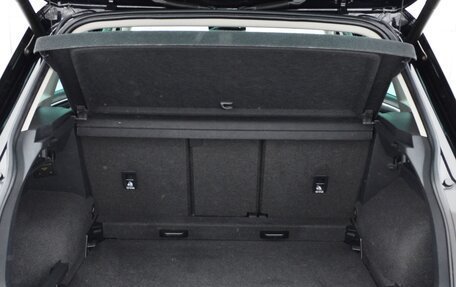 Volkswagen Tiguan II, 2018 год, 2 590 000 рублей, 19 фотография