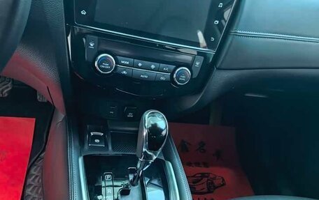 Nissan X-Trail, 2023 год, 2 200 000 рублей, 8 фотография