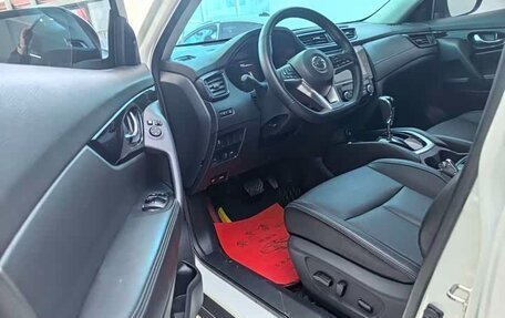 Nissan X-Trail, 2023 год, 2 200 000 рублей, 6 фотография