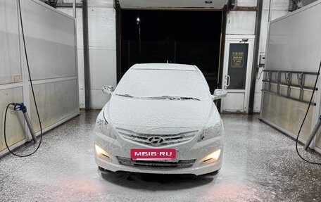 Hyundai Solaris II рестайлинг, 2015 год, 1 200 000 рублей, 4 фотография