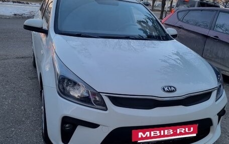 KIA Rio IV, 2018 год, 1 030 000 рублей, 5 фотография