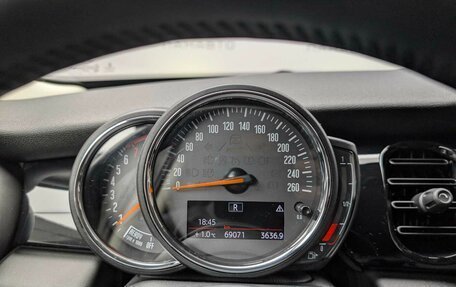 MINI Hatch, 2021 год, 2 397 000 рублей, 15 фотография