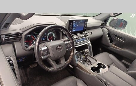 Toyota Land Cruiser, 2022 год, 10 490 000 рублей, 22 фотография