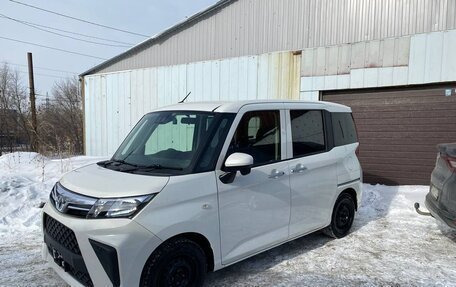 Toyota Roomy I, 2021 год, 1 150 000 рублей, 2 фотография