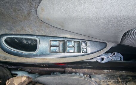 Nissan Primera III, 2002 год, 210 000 рублей, 12 фотография