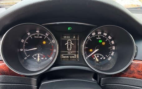 Skoda Superb III рестайлинг, 2010 год, 850 000 рублей, 13 фотография