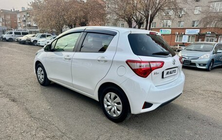 Toyota Vitz, 2019 год, 1 089 000 рублей, 6 фотография