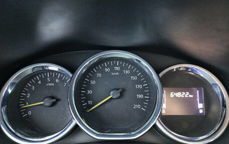 Renault Sandero II рестайлинг, 2019 год, 980 000 рублей, 13 фотография