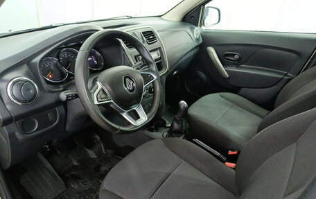 Renault Sandero II рестайлинг, 2019 год, 980 000 рублей, 16 фотография