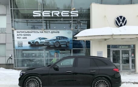 Mercedes-Benz GLC, 2024 год, 10 890 000 рублей, 2 фотография