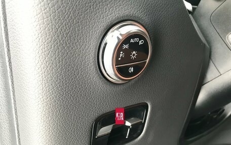 Mercedes-Benz GLC, 2024 год, 10 890 000 рублей, 28 фотография