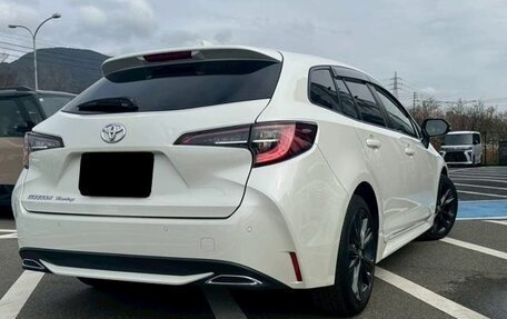 Toyota Corolla, 2022 год, 1 365 000 рублей, 4 фотография