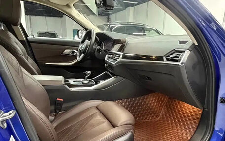 BMW 3 серия, 2022 год, 2 850 000 рублей, 18 фотография