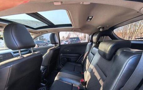 Honda Vezel, 2022 год, 1 580 000 рублей, 8 фотография