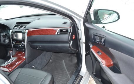 Toyota Camry, 2012 год, 1 377 000 рублей, 4 фотография