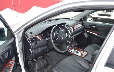 Toyota Camry, 2012 год, 1 377 000 рублей, 8 фотография