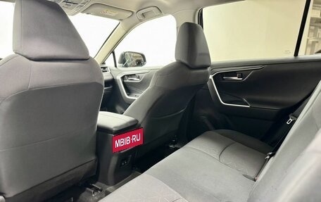 Toyota RAV4, 2021 год, 3 397 000 рублей, 13 фотография