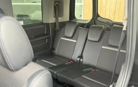 Honda Stepwgn IV, 2017 год, 2 150 000 рублей, 7 фотография