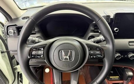 Honda Vezel, 2023 год, 2 220 000 рублей, 6 фотография